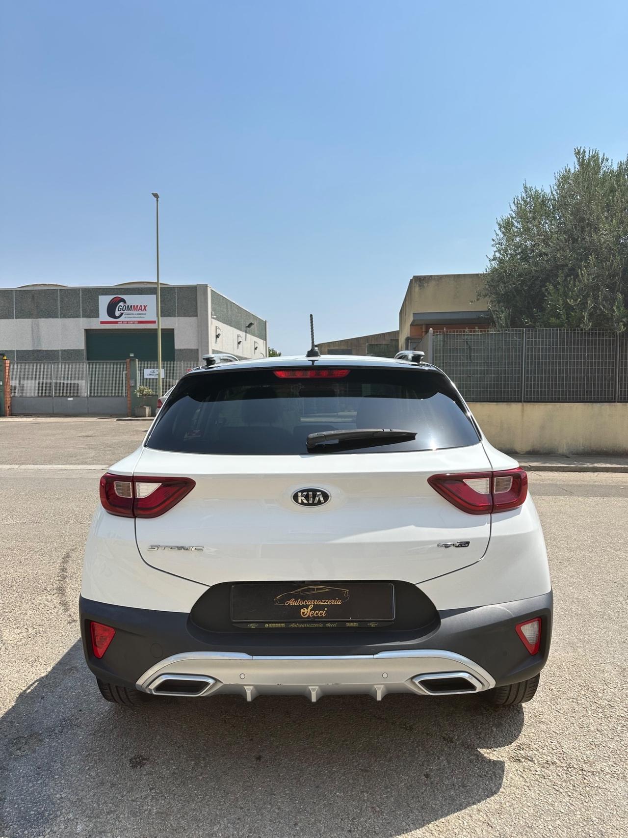 Kia Stonic 1.4 MPI 100 CV Urban