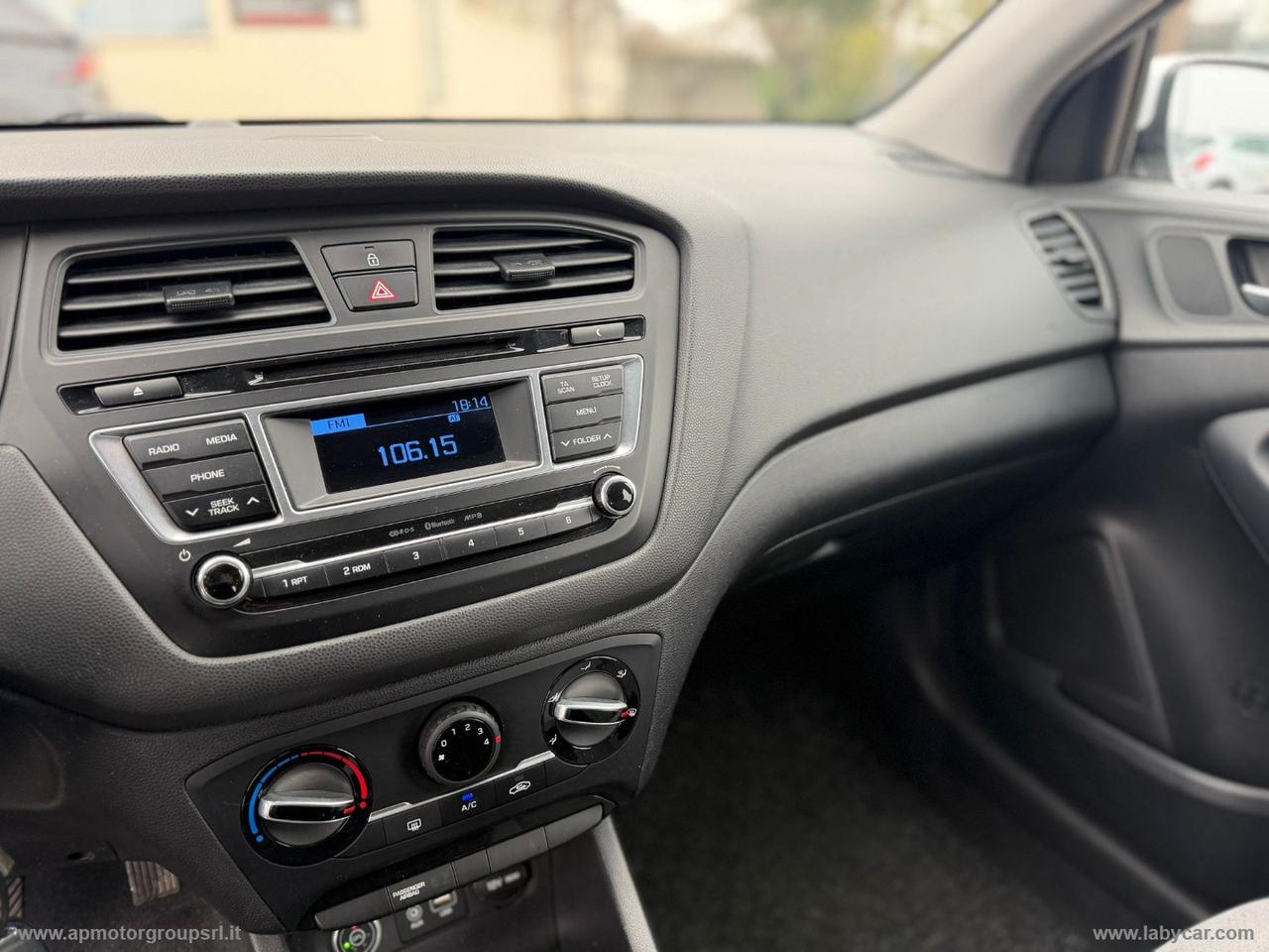 HYUNDAI i20 1.2 84 CV 5p. Econext Comfort