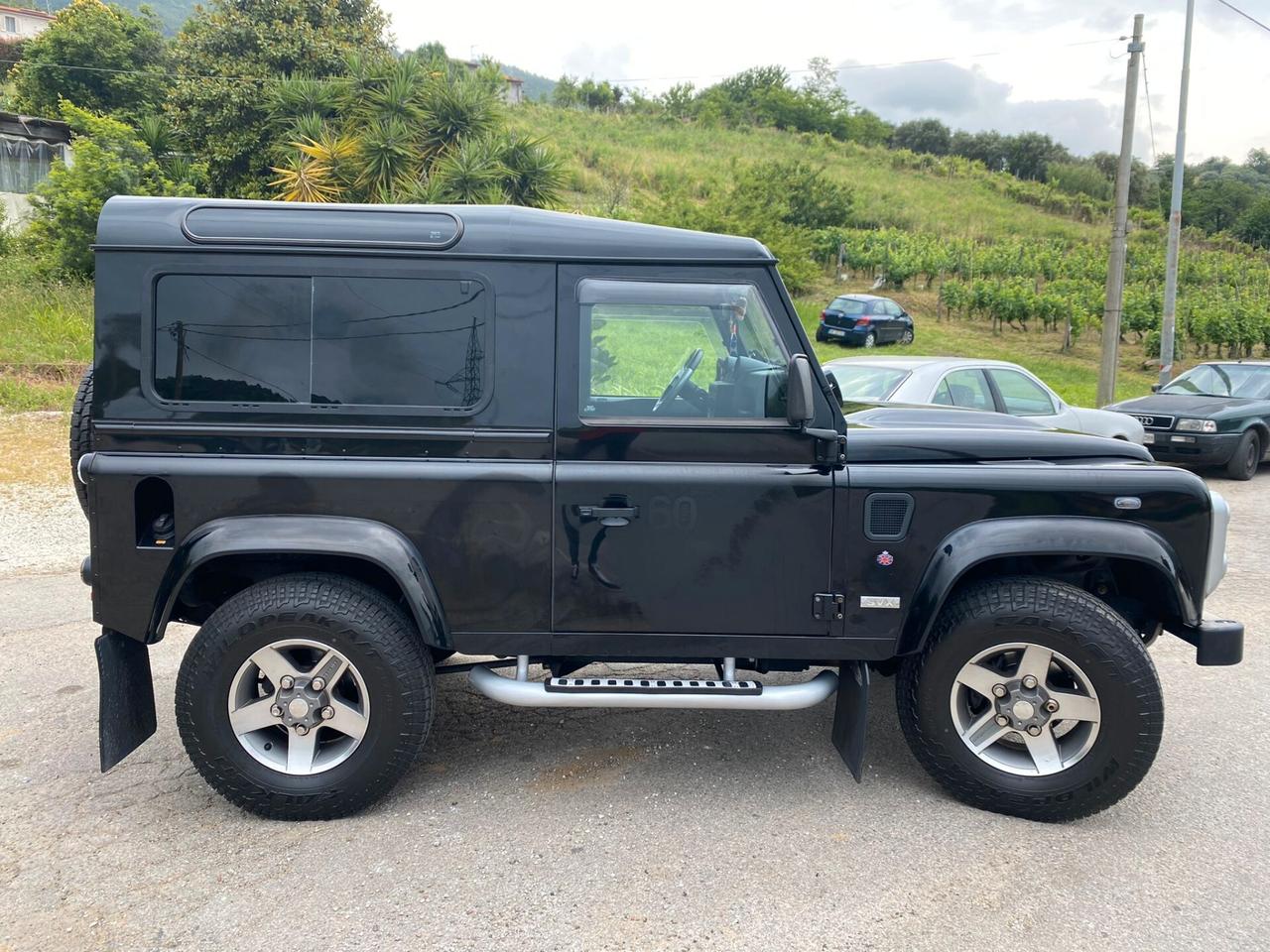 Land Rover Defender 90 2.4 TD4 Station Wagon SE 60° Anniversario SVX
