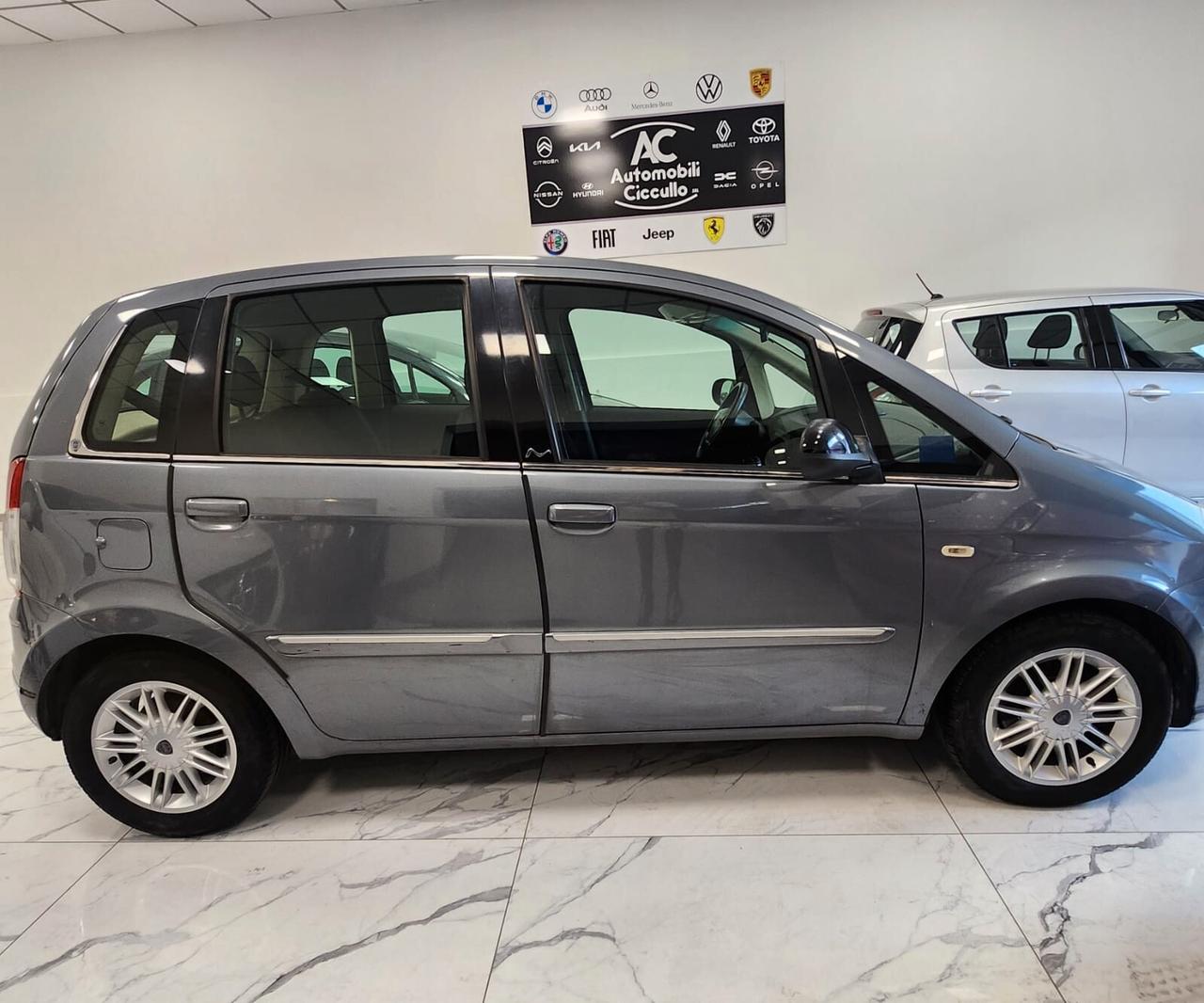 Lancia MUSA 1.3 Mjt 95 CV Platinum