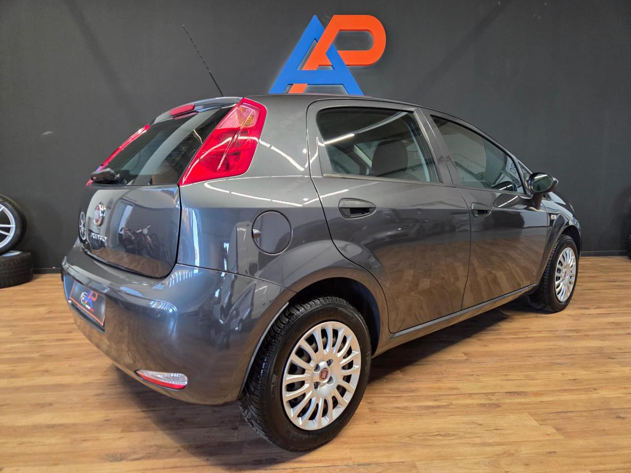 Fiat Punto 5 Porte Punto 5p 1.4 easypower Lounge Gpl E6