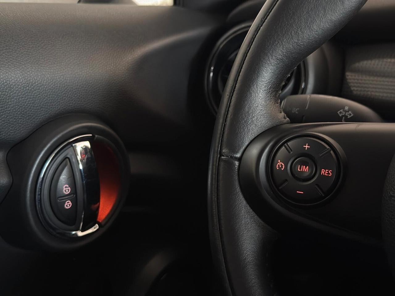 Mini 1.5 Cooper D Business XL