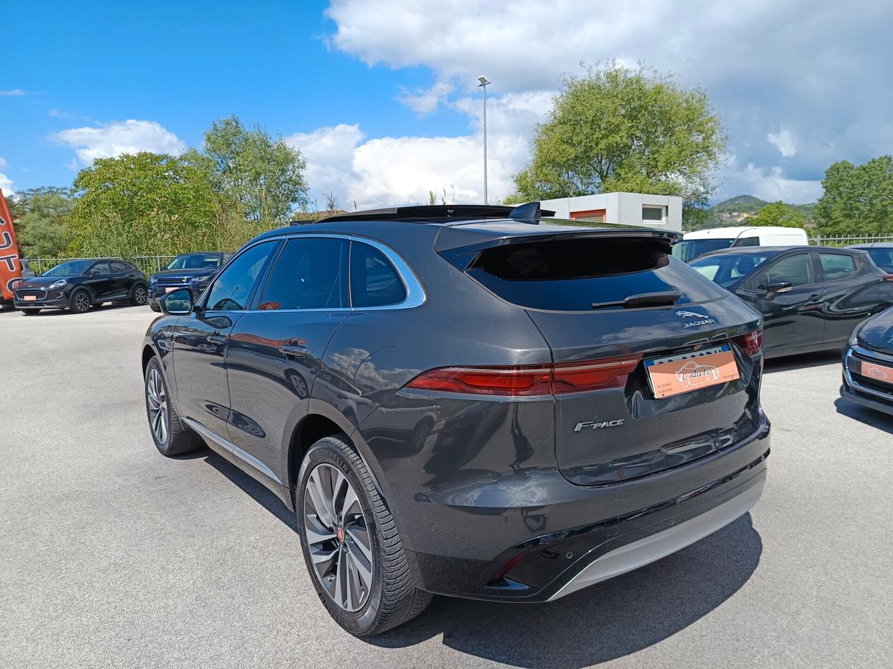 Jaguar F-Pace 2.0 D i4 MHEV 204 CV AWD aut. HSE