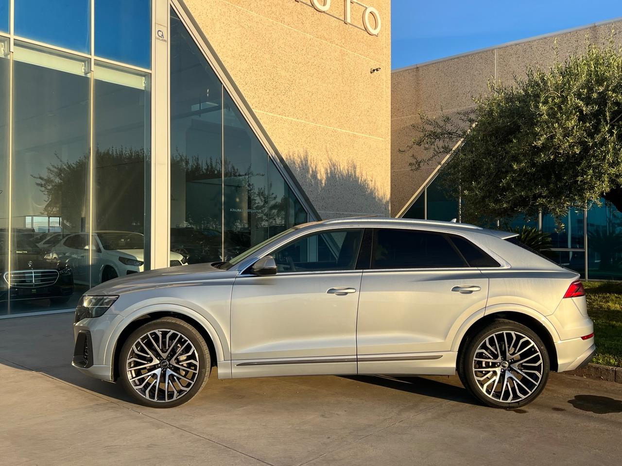 Audi Q8 50 3.0 tdi mhev S line edition possibilità noleggio no scoring