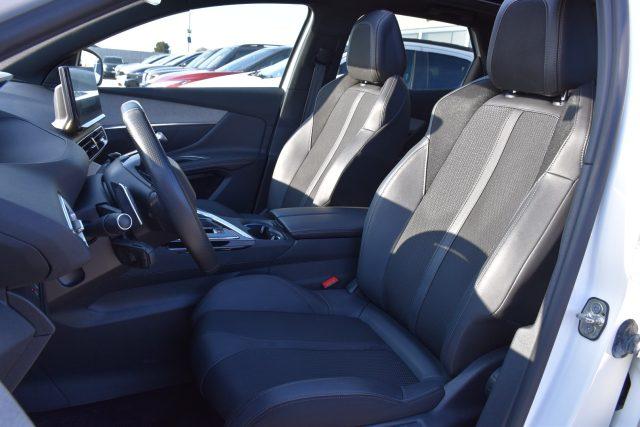 PEUGEOT 3008 BlueHDi 130 S&S EAT8 GT *TETTUCCIO, NAVIGATORE*