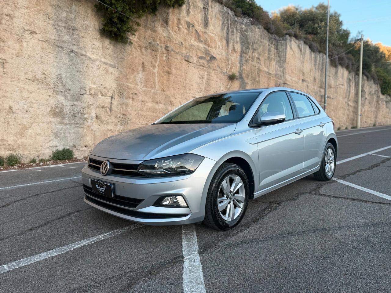 Volkswagen Polo/1.0 75 CV/LED/5 POSTI/CAR PLAY