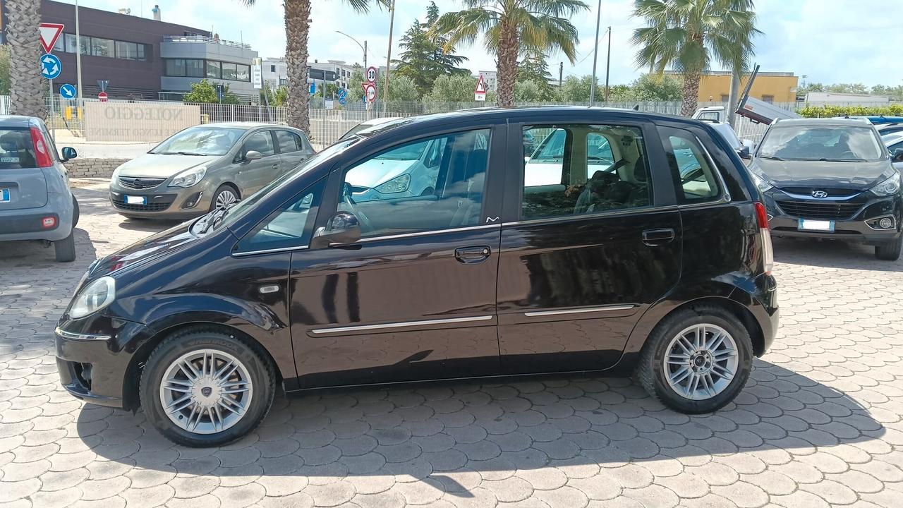 Lancia MUSA 1.3 Mjt 95 CV 5th Avenue
