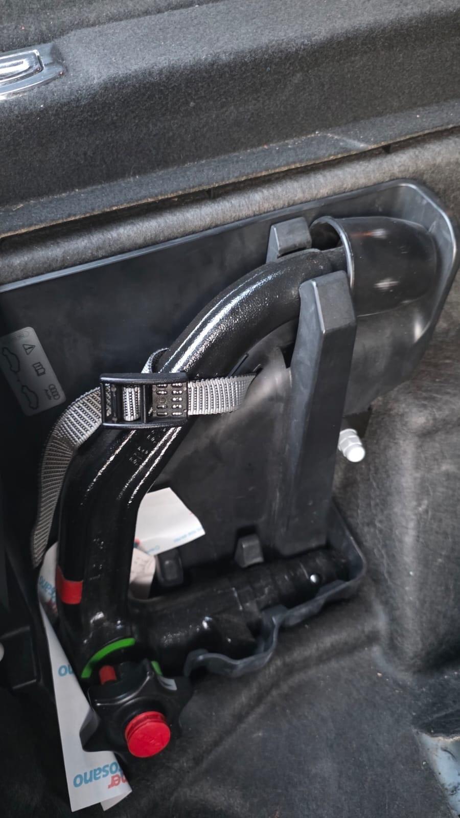 Audi A4 2.0 TDI 143CV Gancio Traino Xeno Euro5