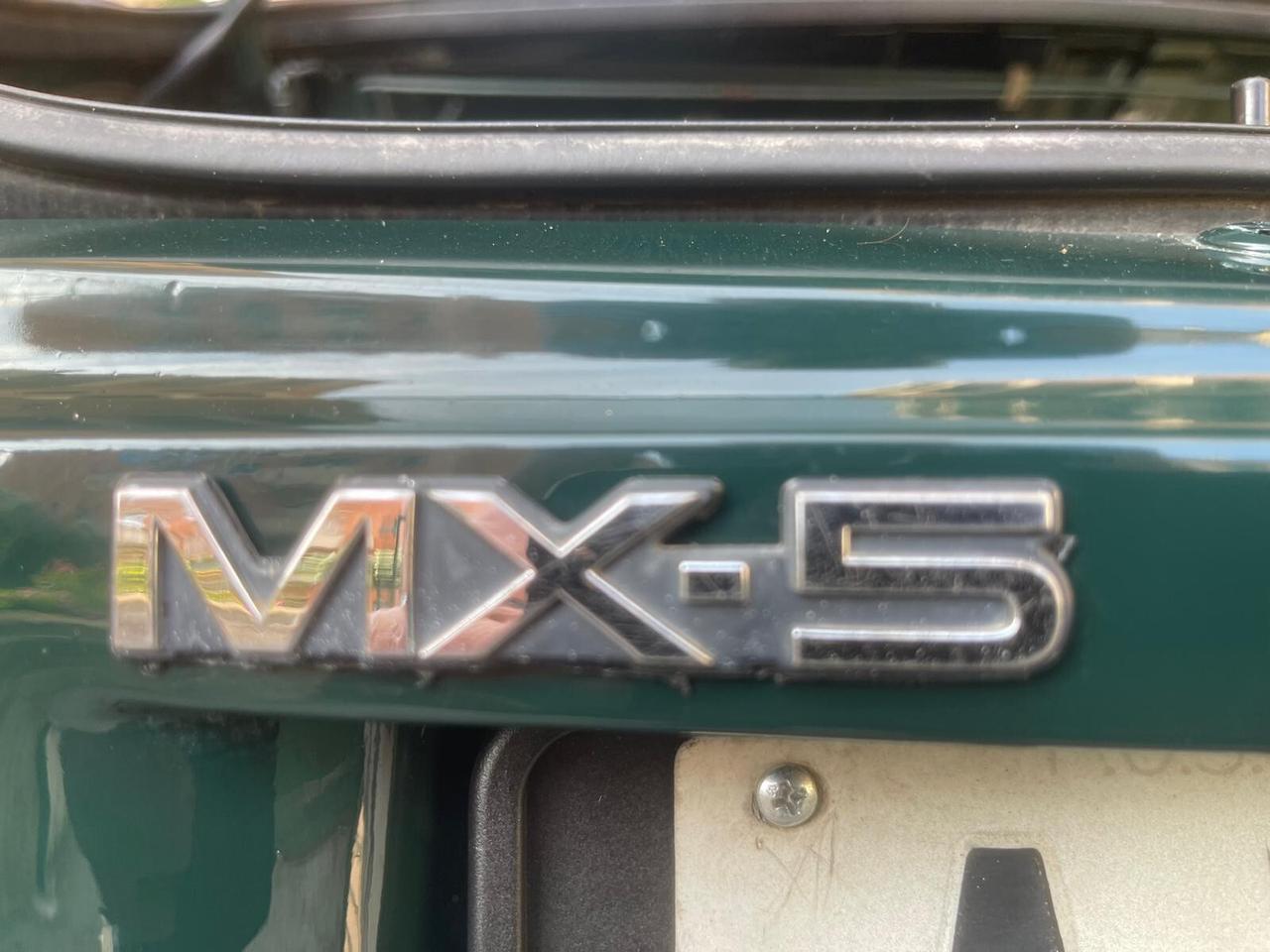 Mazda MX-5 1.6i 16V cat British Green