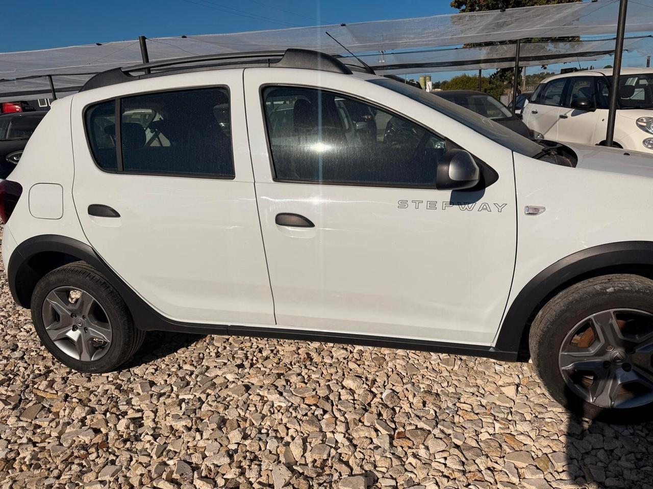 Dacia Sandero Stepway 1.0 TCe 100CV ECO-G 15th Anniversary
