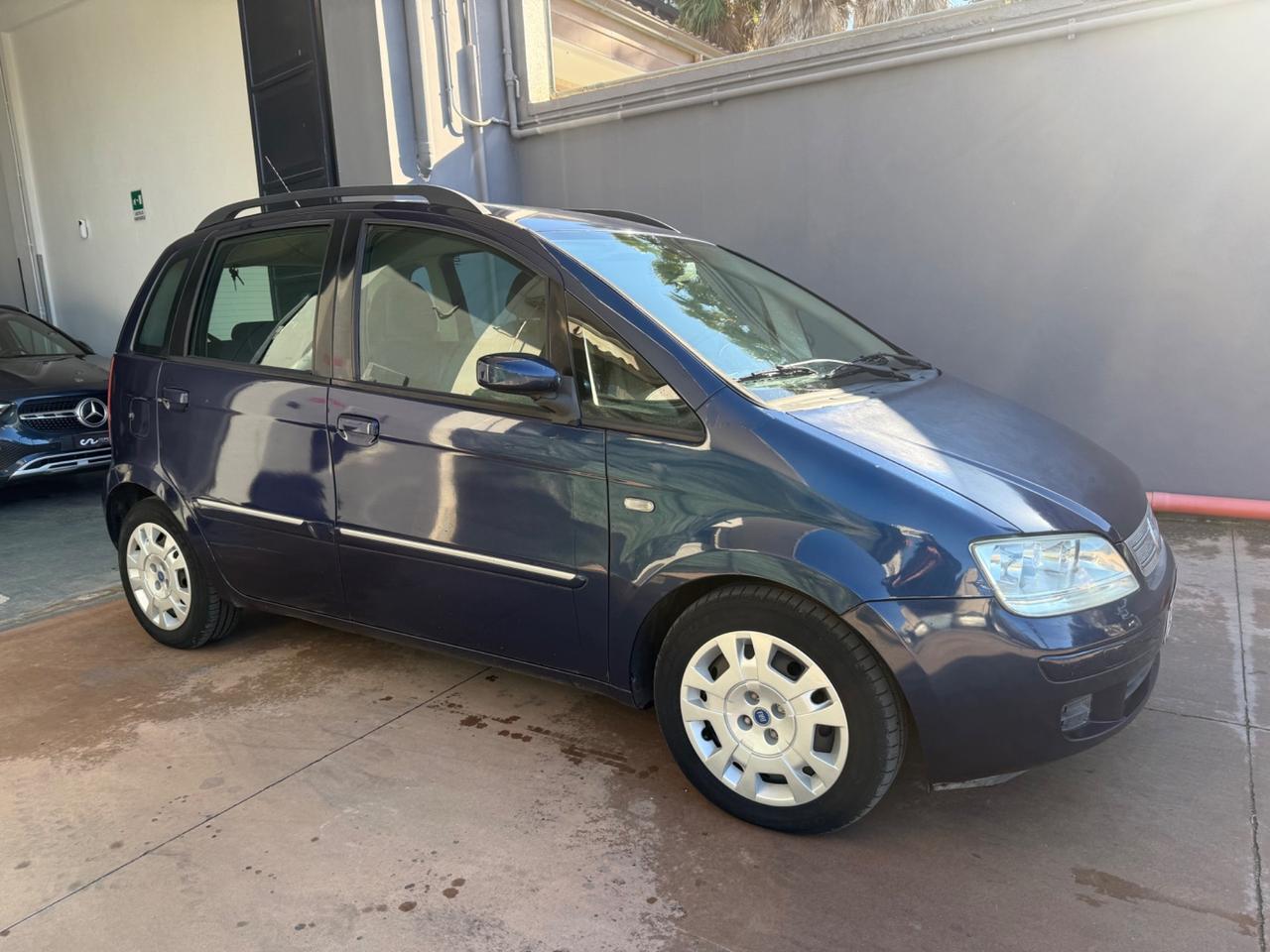 Fiat Idea 1.3 Multijet 16V 70 CV BlackEnergy