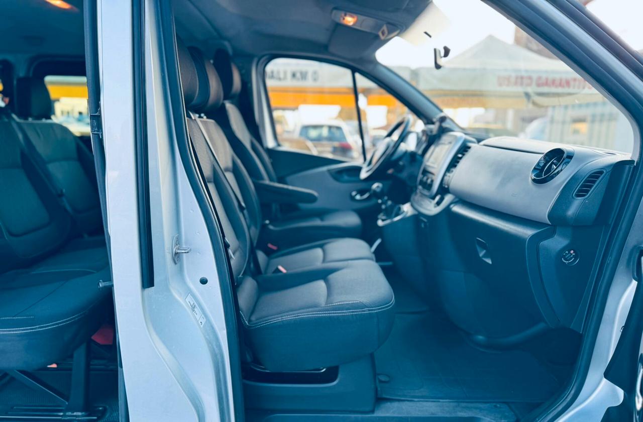 Renault Trafic T29 2.0 dCi 120CV PC-TN Zen Heavy N1