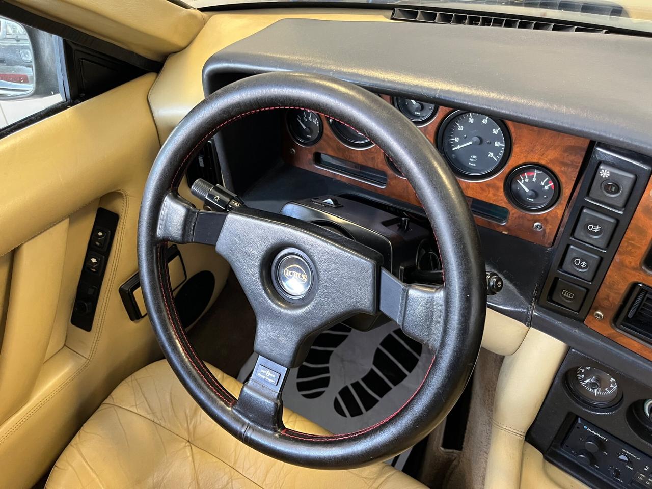 Lotus Excel 2.2 S.E. 180cv