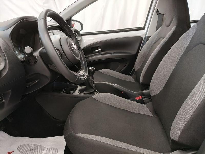 Toyota Aygo X Aygo X 1.0 VVT-i 72 CV 5 porte Active