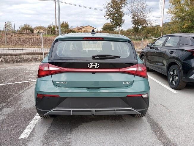 Hyundai i20 1.2 MPI MT Connectline