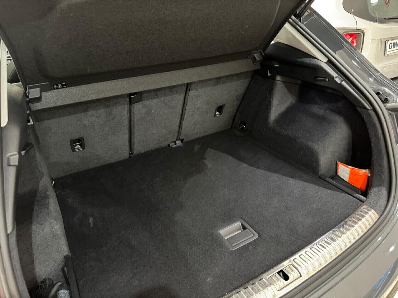 Audi Q3 35 TDI S tronic Business Advanced