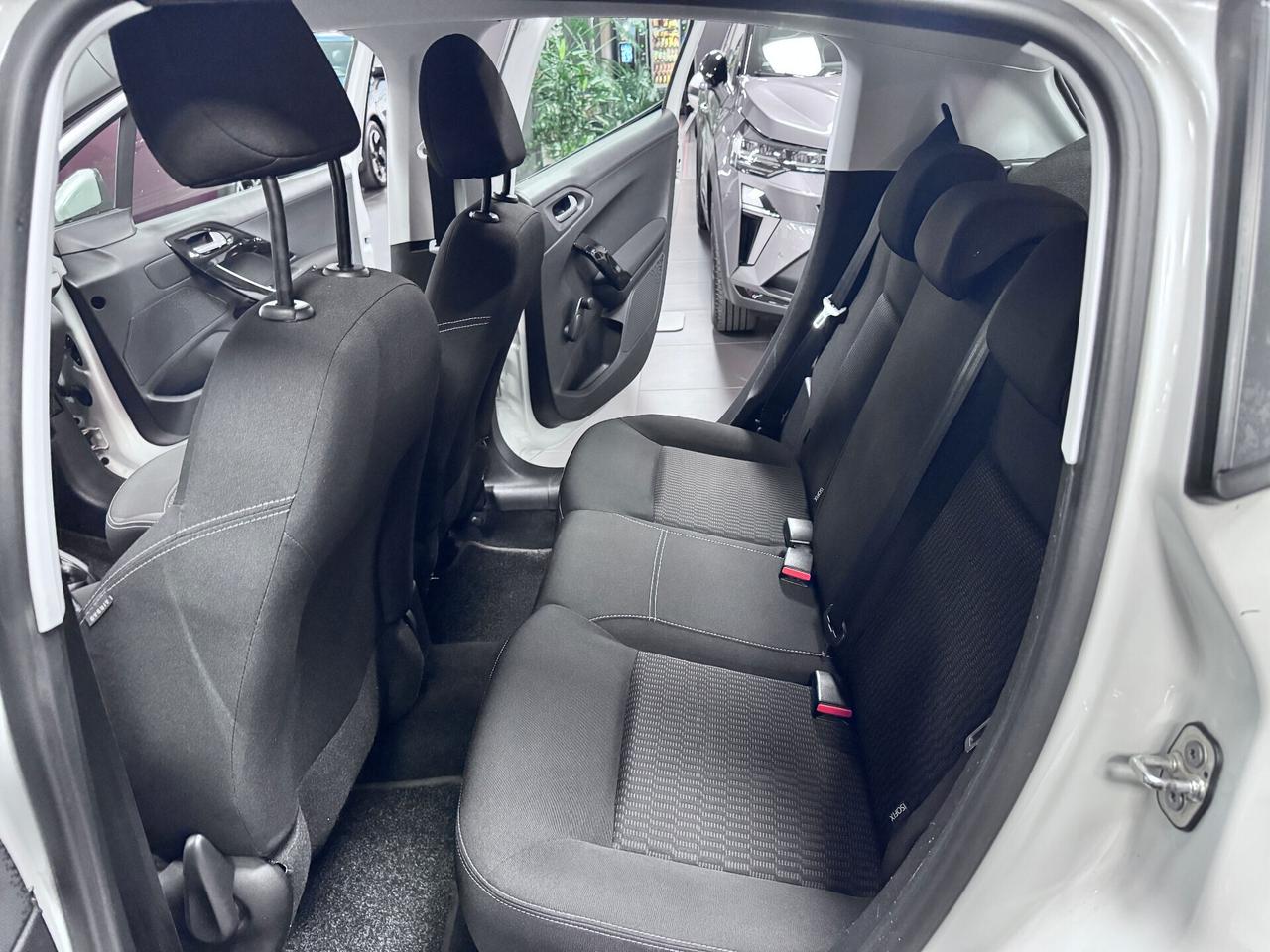 Peugeot 208 PureTech 82 3 porte Allure