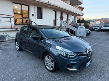 Renault Clio TCe 12V 90 CV Start&Stop 5 porte Energy Duel