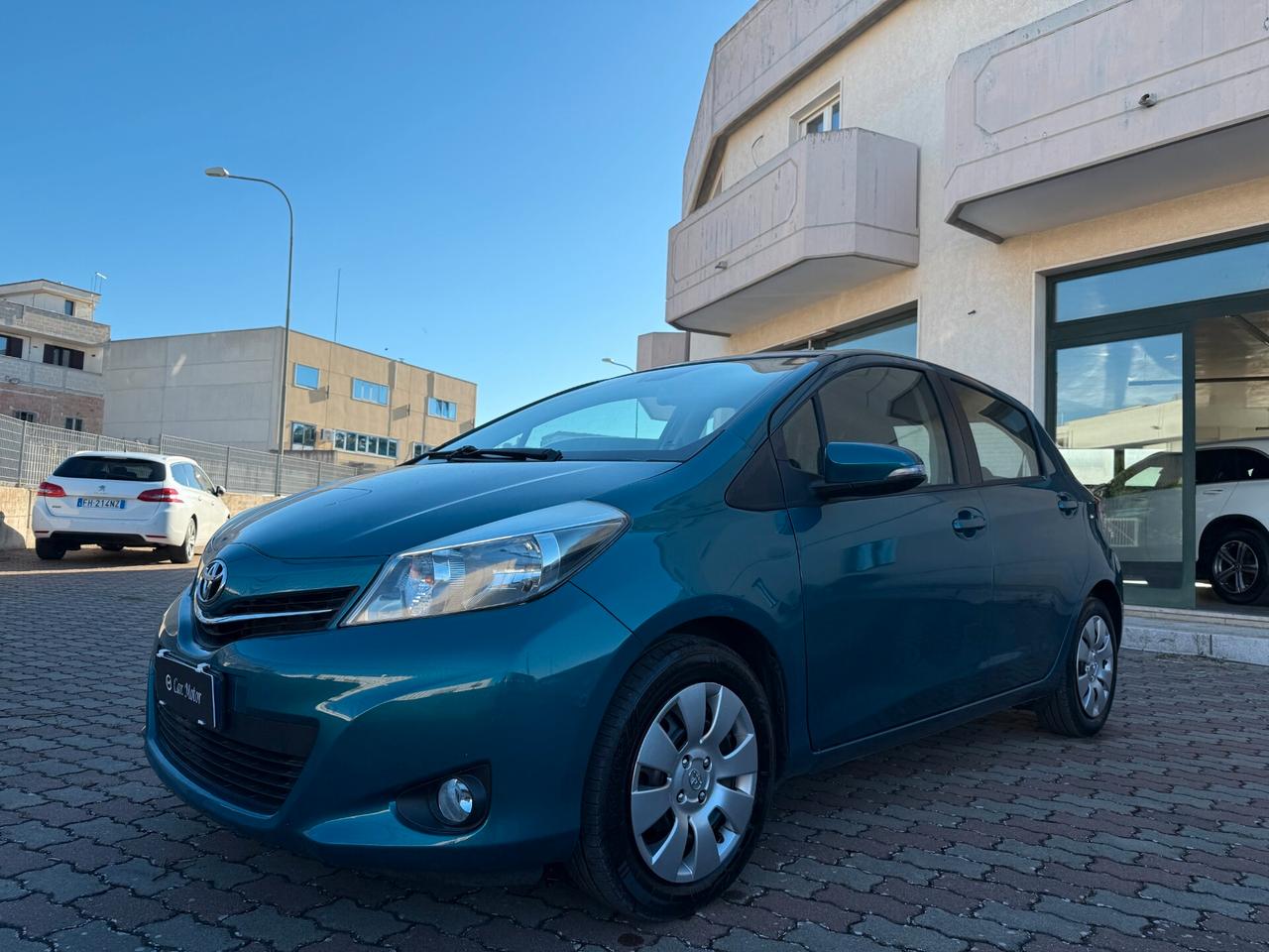 Toyota Yaris 1.0 5 porte Active RetroCam Bluetooth
