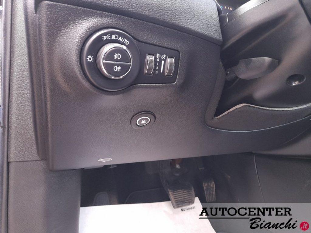 JEEP Compass 1.3 Turbo T4 190 CV PHEV AT6 4xe Business Plus