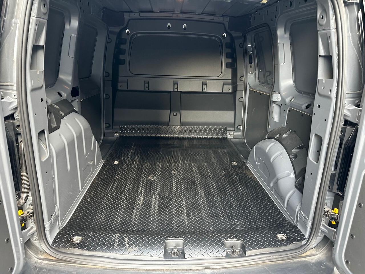 Volkswagen Caddy 2022 2.0 TDI 122 CV Life IVA ESCLUSA