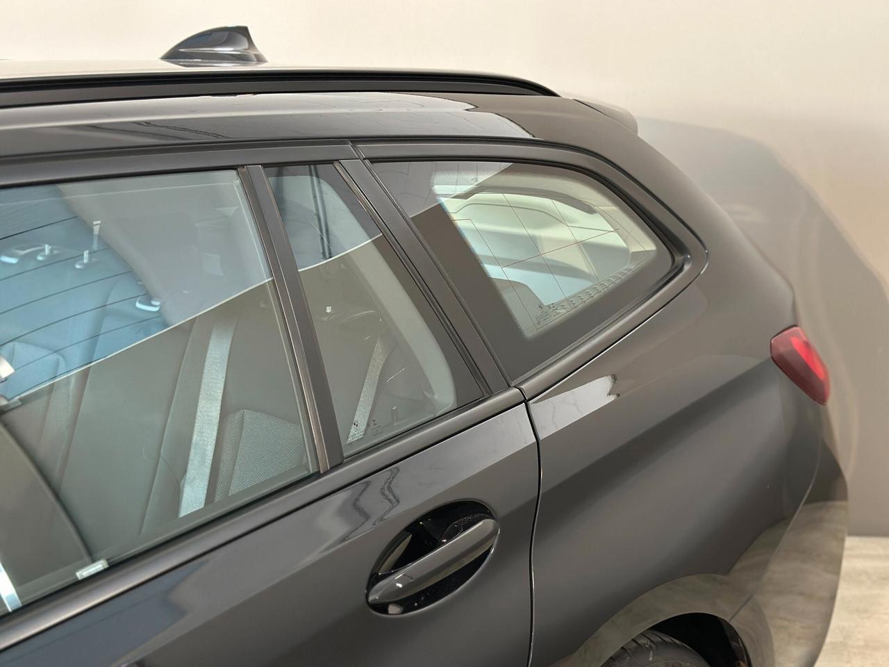 BMW 318 d Touring MHEV Business Advantage auto