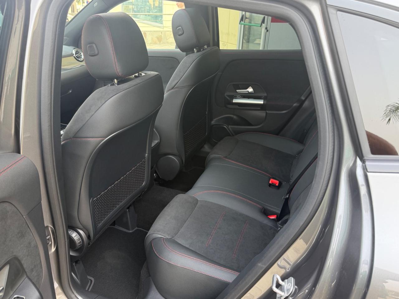 Mercedes-benz GLA 200 d Automatic AMG Line Premium Plus