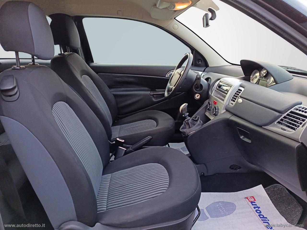 LANCIA Ypsilon 1.2 Versus