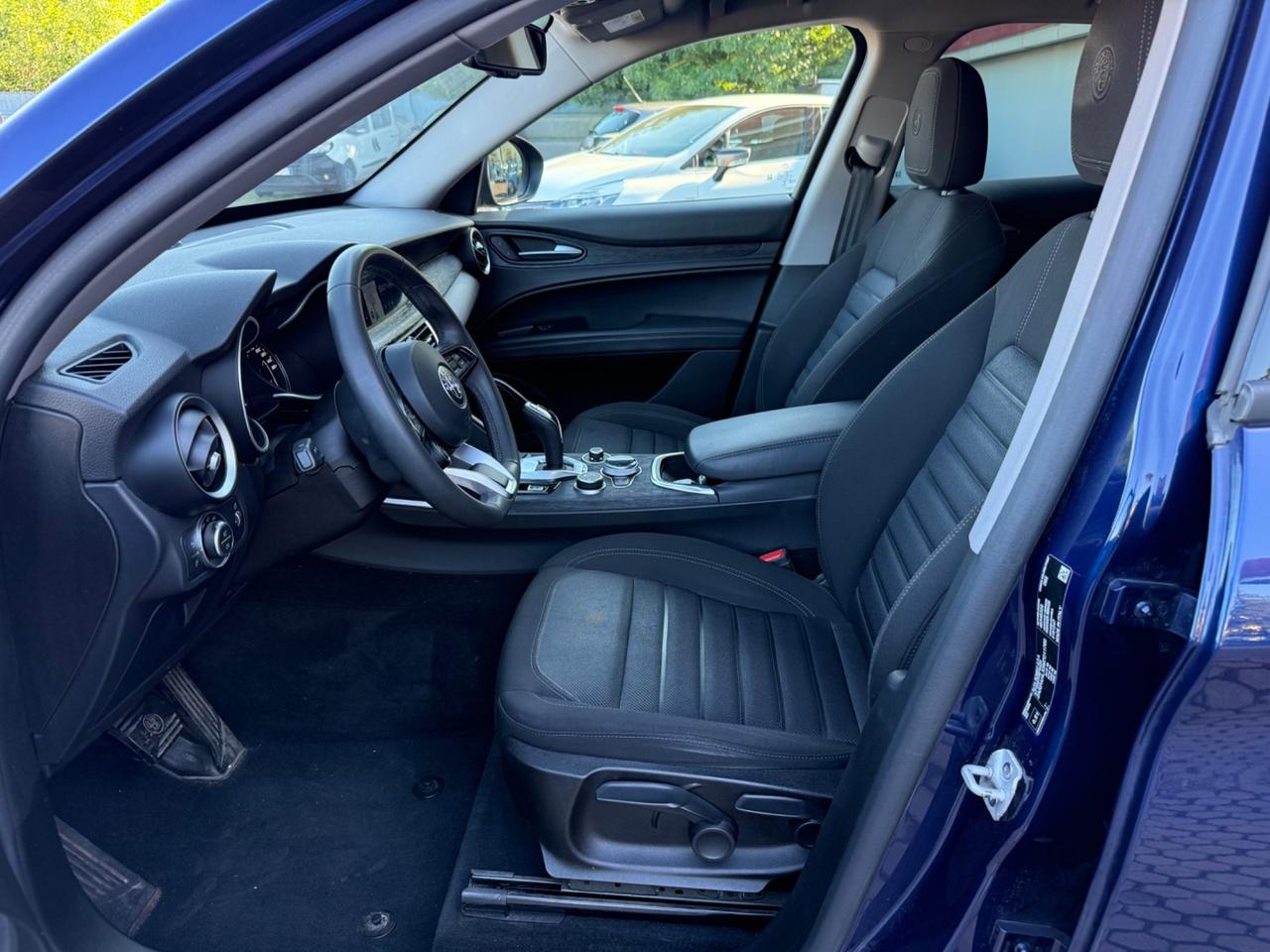 Alfa Romeo Stelvio 2.2 Turbodiesel 190 CV AT8 Q4 Business