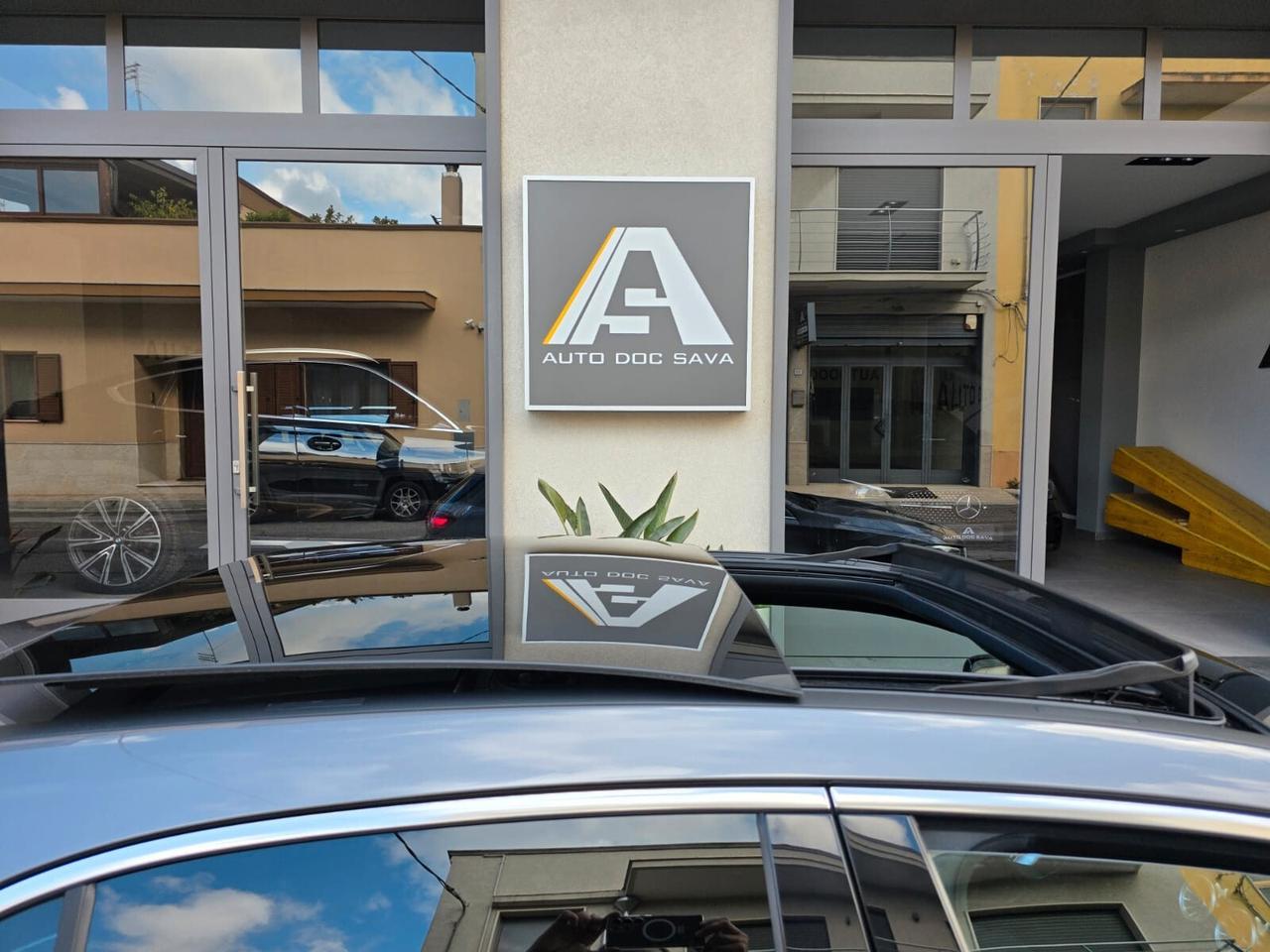 Mercedes A 180 d 1950 cc AMG/Premium/Tetto/Luci Ambiente...