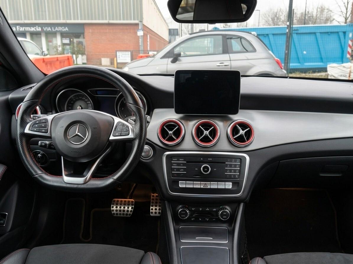 Mercedes-Benz CLA 220 d Shooting Brake AMG Line