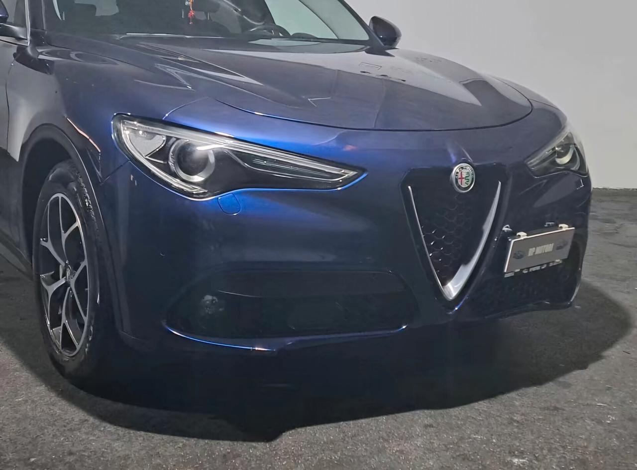 Alfa Romeo Stelvio 2.2 Turbodiesel 190 CV AT8 Q4 Sprint
