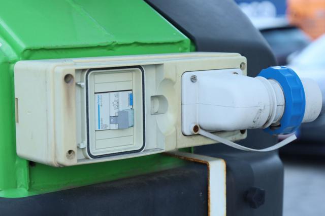 IVECO Daily 35S14 Cabinato, PIATTAFORMA AEREA, CESTELLO