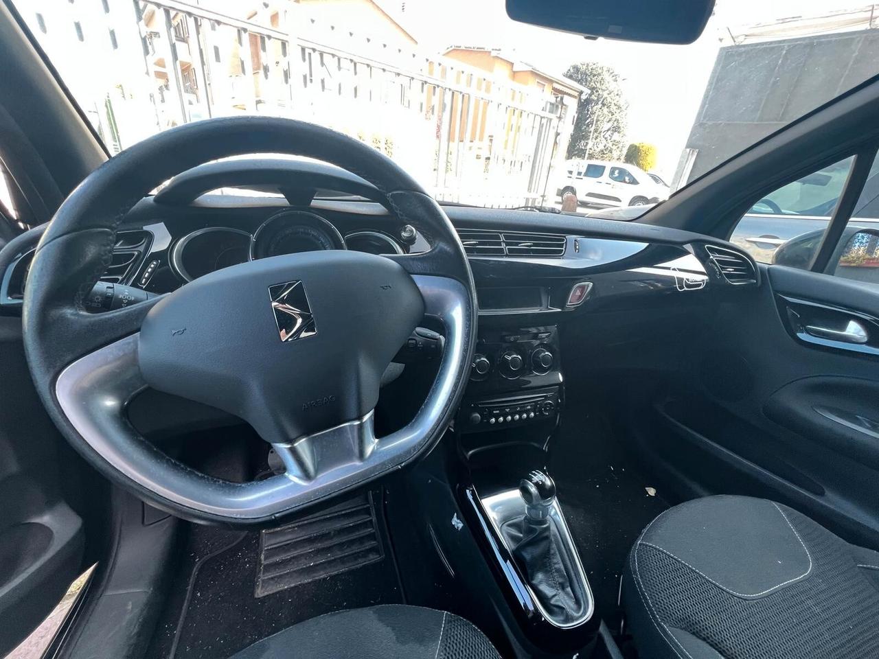 Ds DS3 3 1.2 VTi 82 Chic