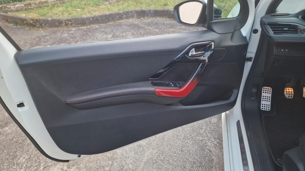 Peugeot 208 1.6 THP 200 CV 3 porte GTi "94.000 km"