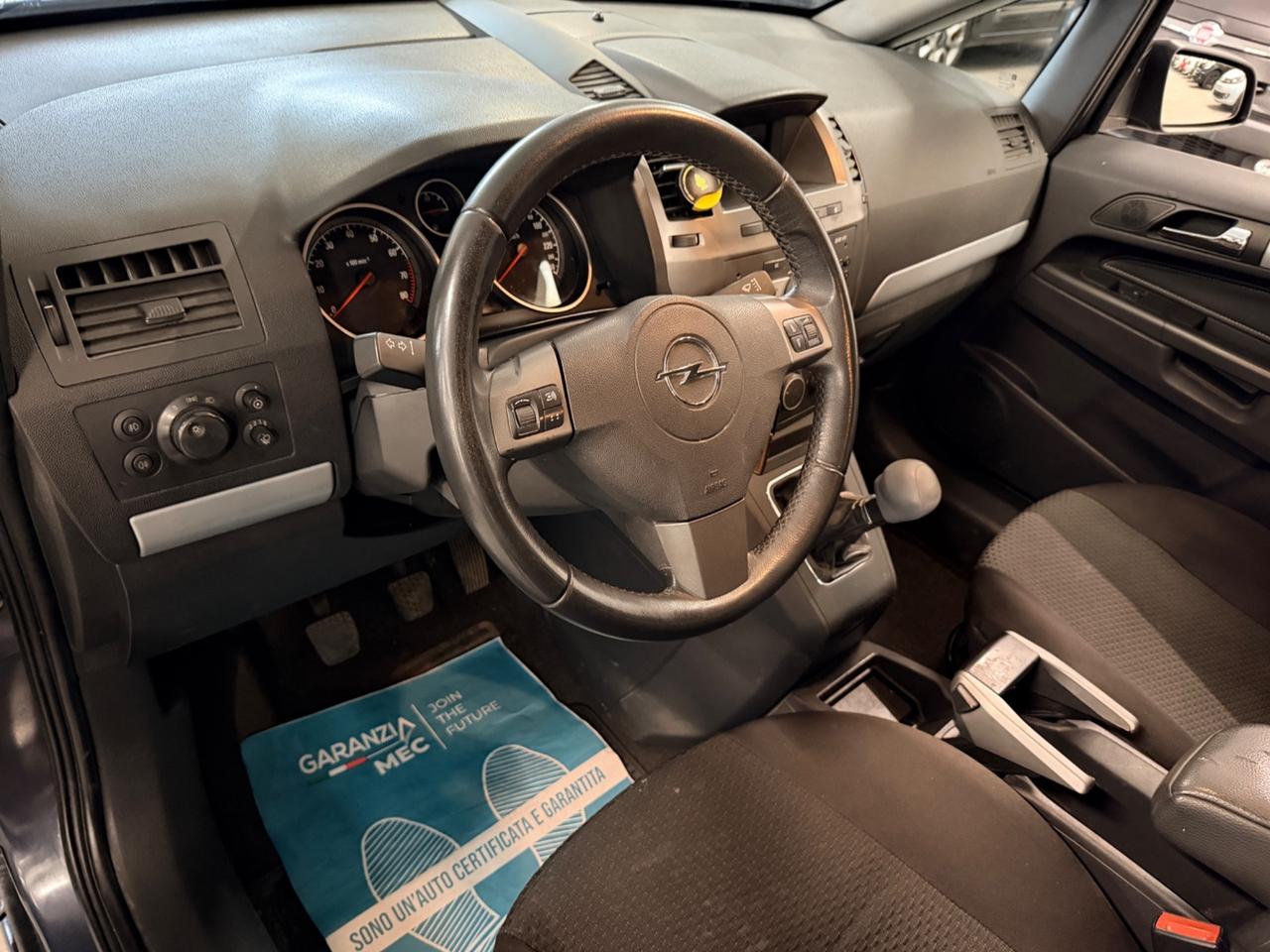 Opel Zafira 1.6 16V ecoM 94CV Cosmo 7 POSTI
