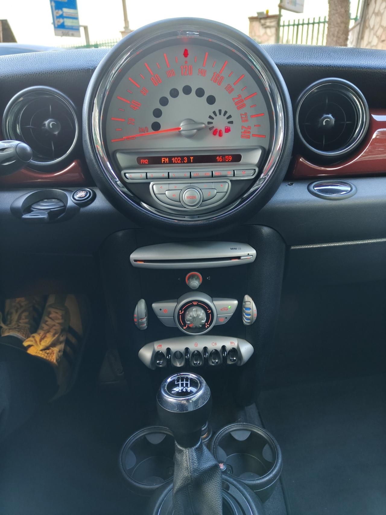 Mini Mini 1.6 16V 110 CV Cooper D