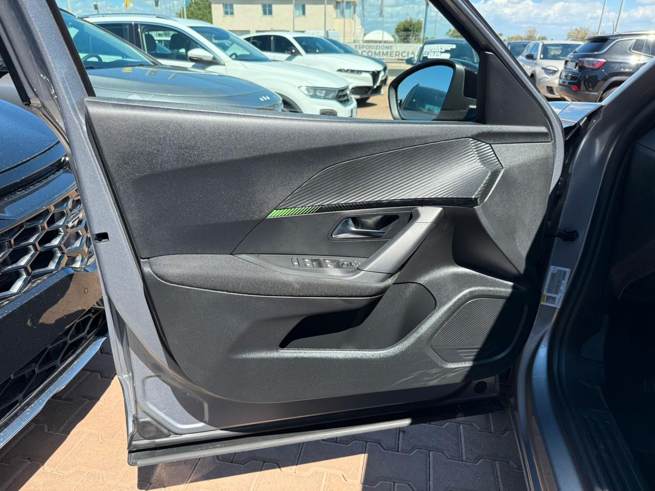 Peugeot 2008 PureTech 100 S&S Style