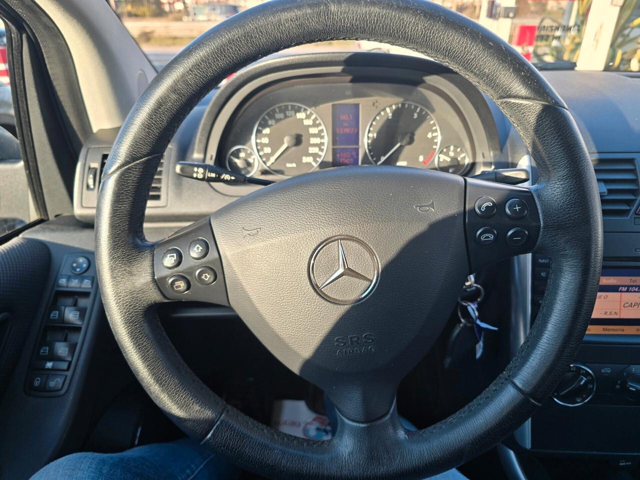 Mercedes-benz A 180 CDI BlueEFFICIENCY Automatic Premium