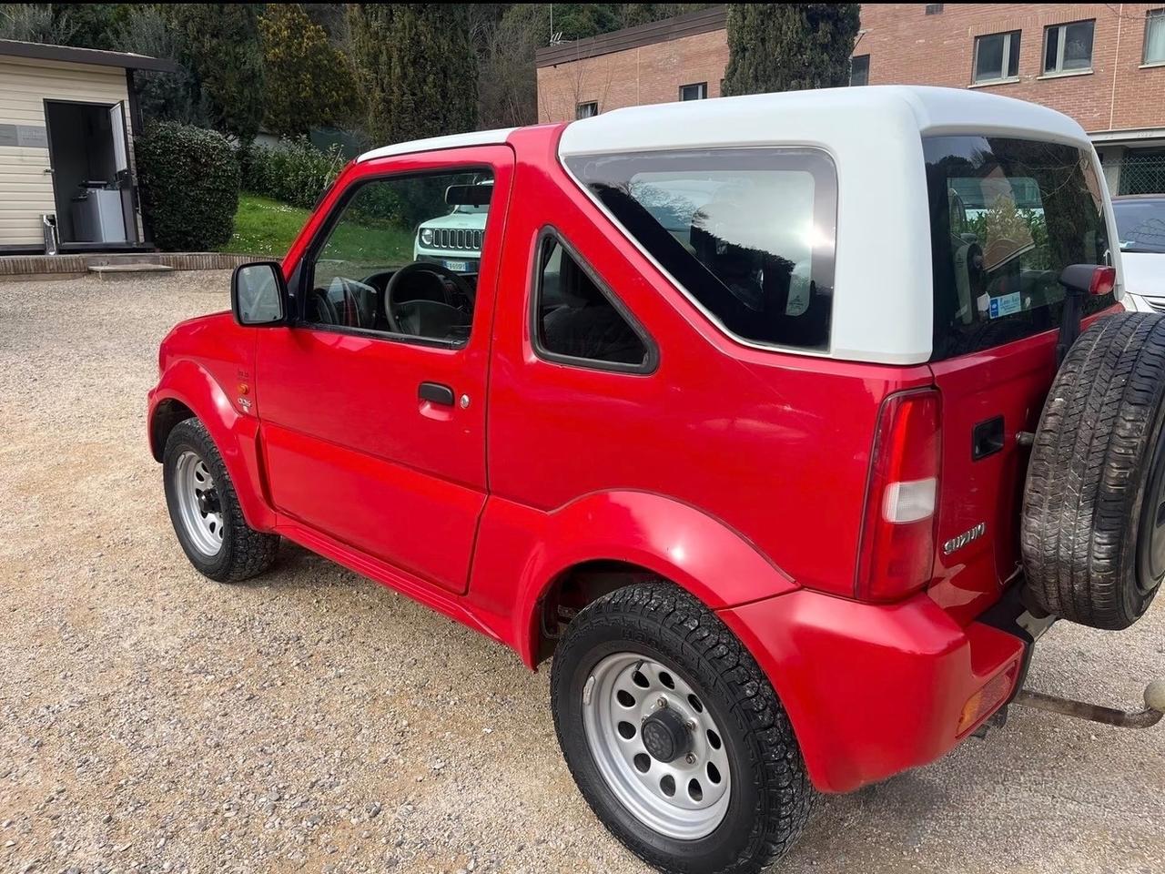 Suzuki Jimny 1.5 DDiS cat 4WD CABRIO GANCIO TRAINO