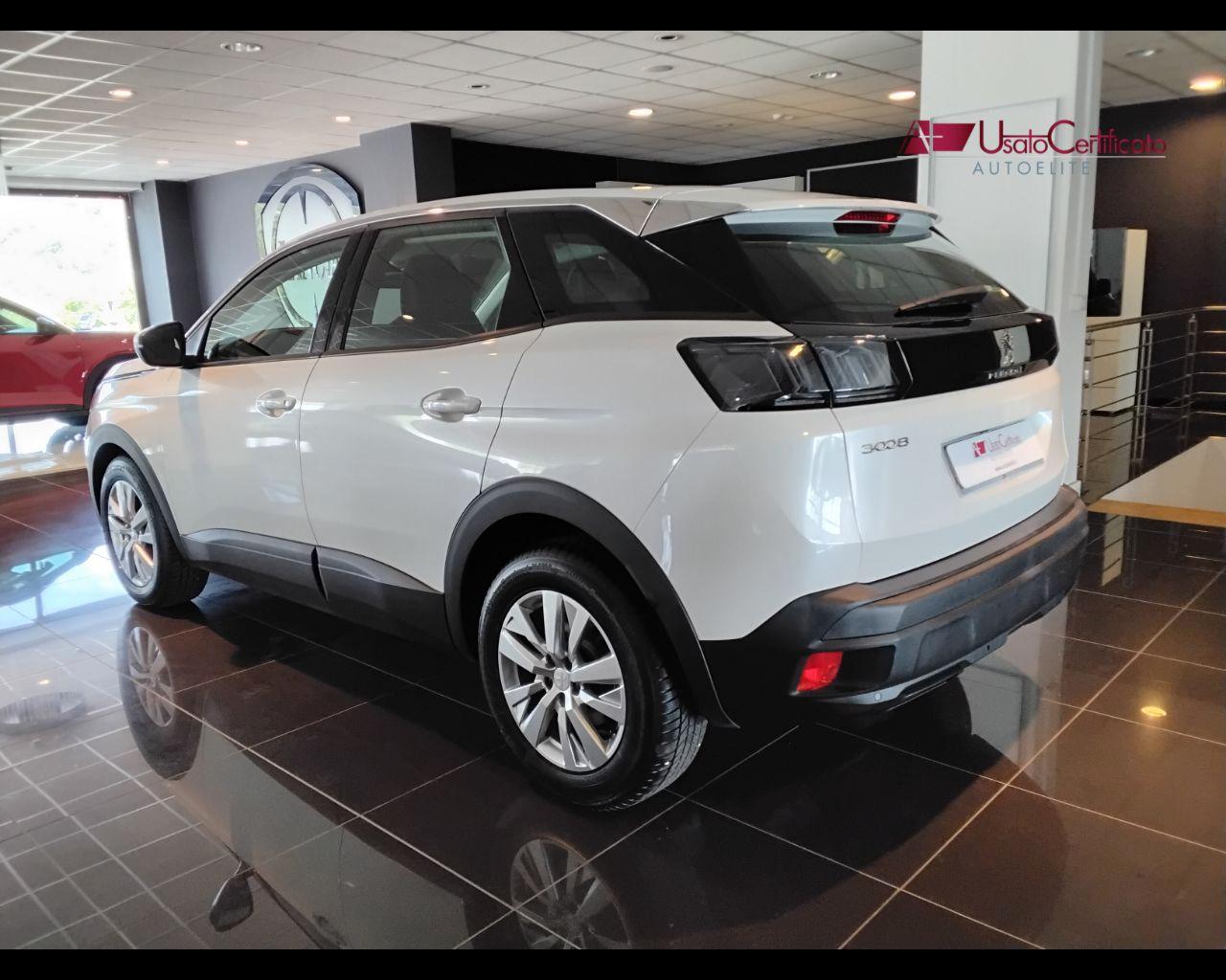 PEUGEOT 3008 BlueHDi 130 S&S EAT8 Active Business