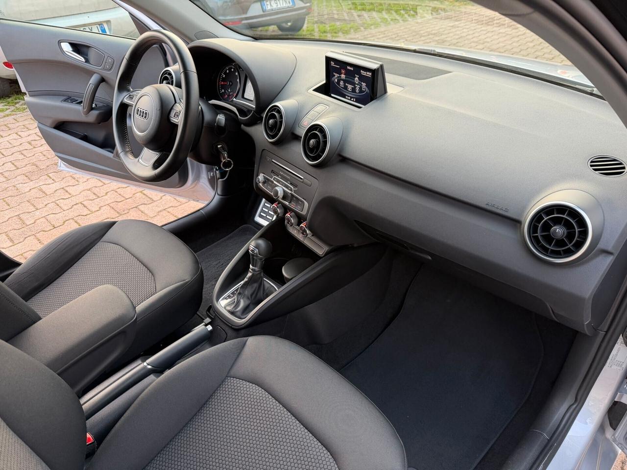 Audi A1 SPB 1.0 TFSI ultra S tronic Metal plus AUTOMATICA OK NEOPATENTATI