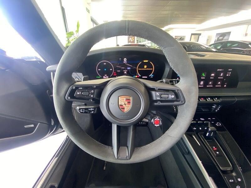 Porsche 911 Carrera (992.2)