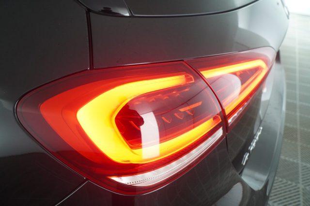 MERCEDES-BENZ A 180 A 180 d Automatic Business Extra