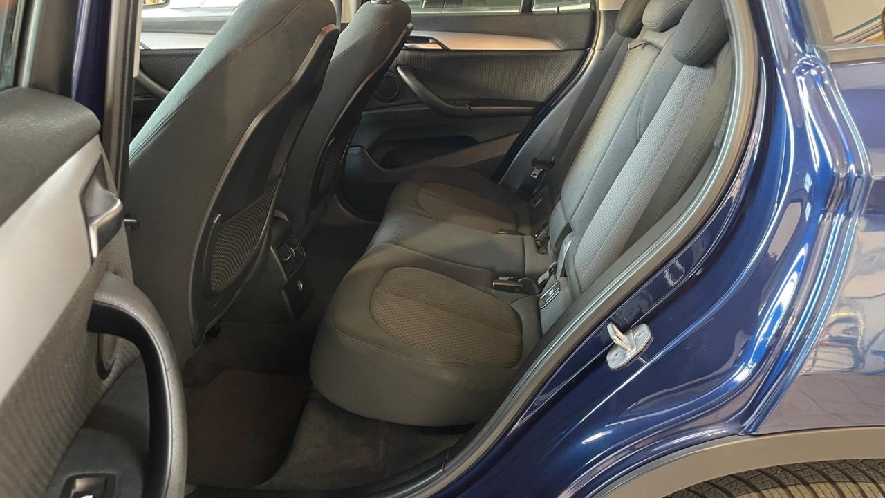 Bmw X1 sDrive18d Advantage