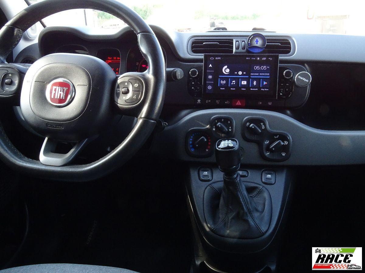 FIAT - Panda - 1.2 Lounge telecamera, vivavoce, radio digitale
