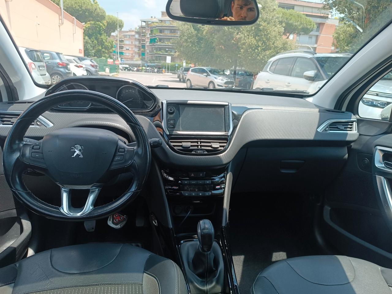 Peugeot 2008 PureTech Turbo 110 S&S Allure