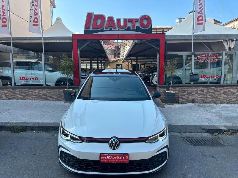 Volkswagen Golf 2.0 TSI GTI DSG