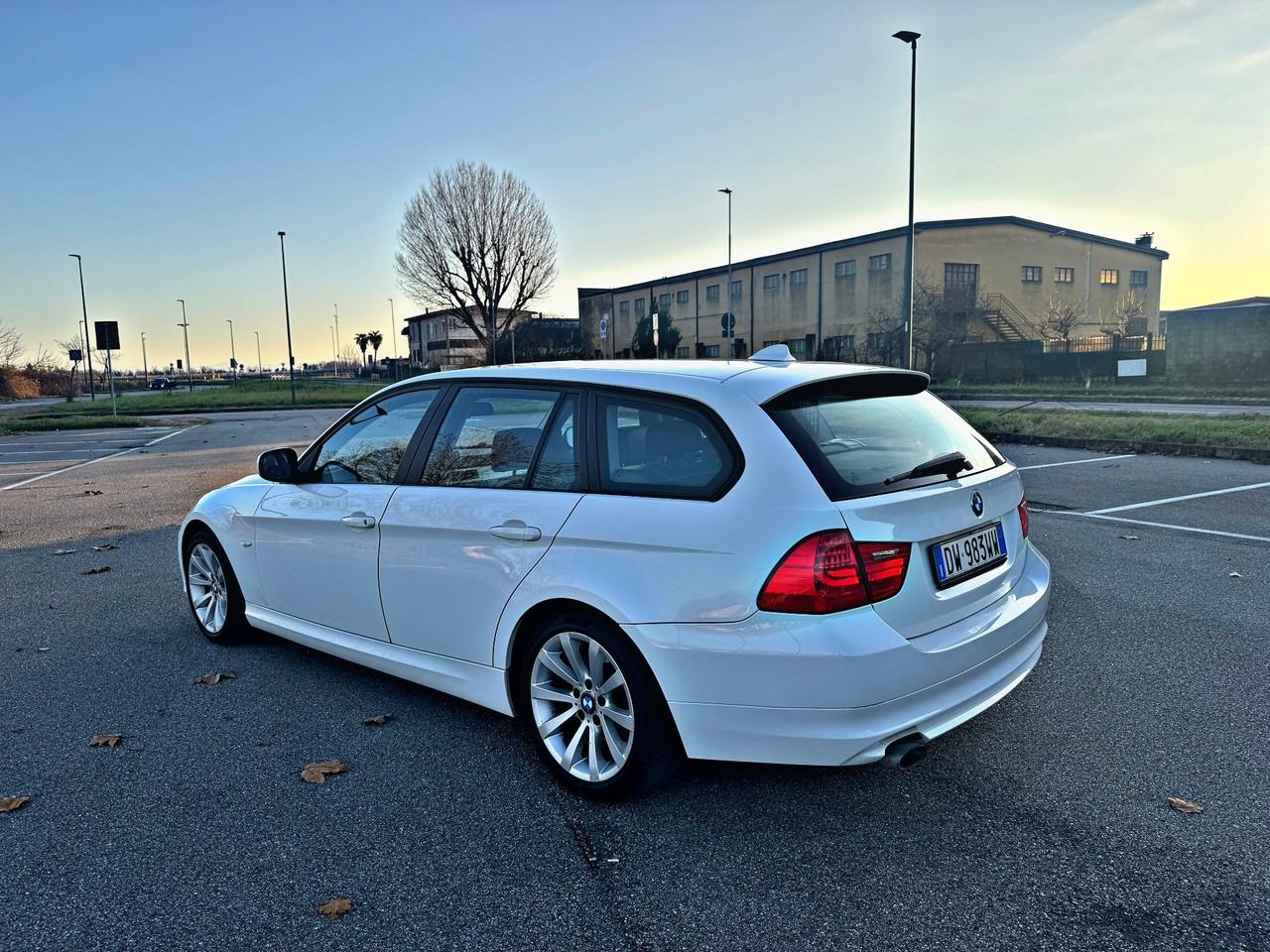 Bmw 318d cat Touring Attiva 143cv FL Unico Proprietario
