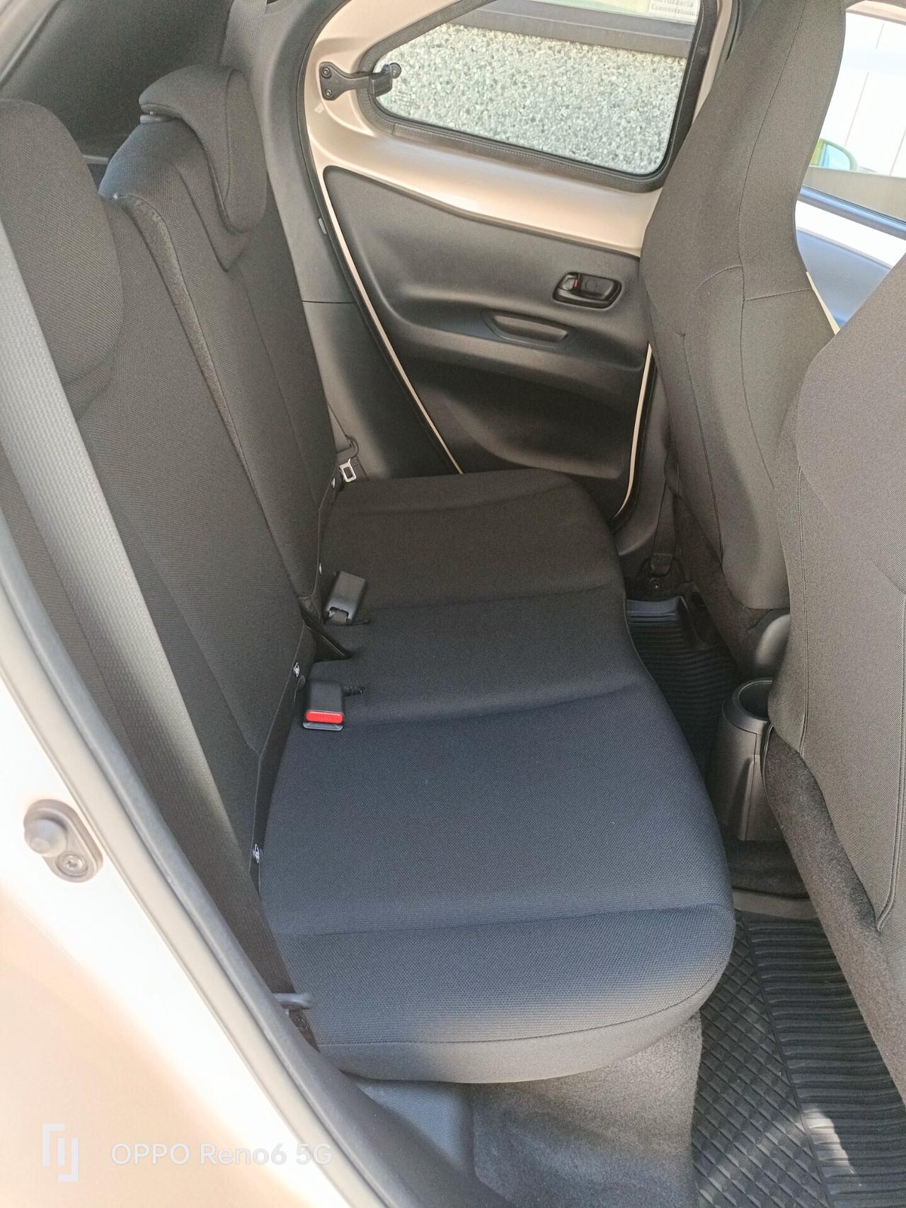 Toyota Aygo X 1.0 VVT-i 72 CV 5 porte Lounge Air